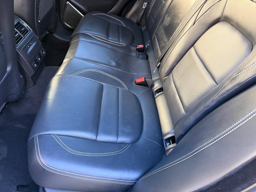 Jaguar F-Pace P400 R-Dynamic S 2021