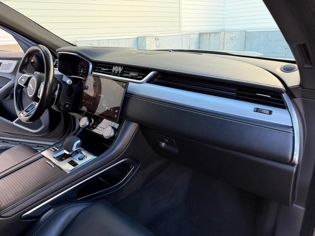 Jaguar F-Pace P400 R-Dynamic S 2021