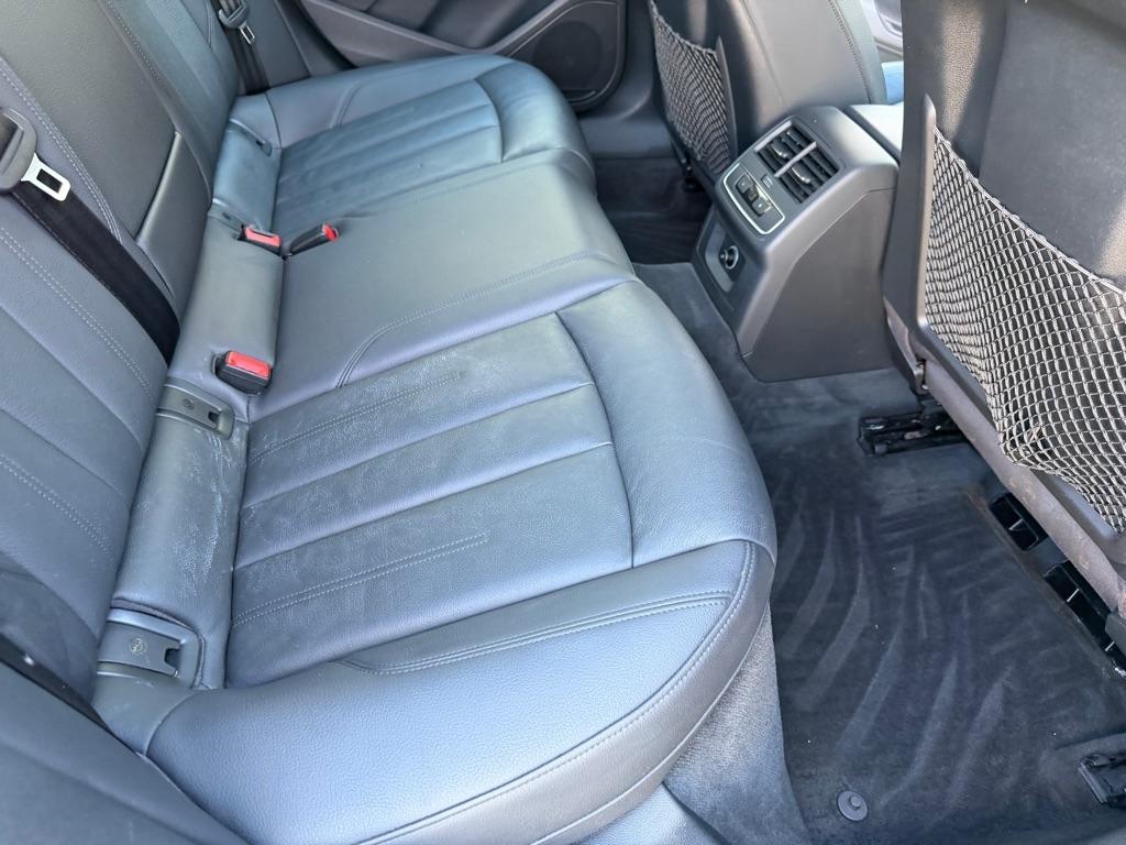 Audi A4 2.0T Premium quattro Sedan 2017