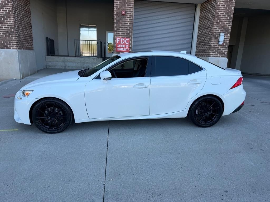 Lexus IS 250 RWD 2014