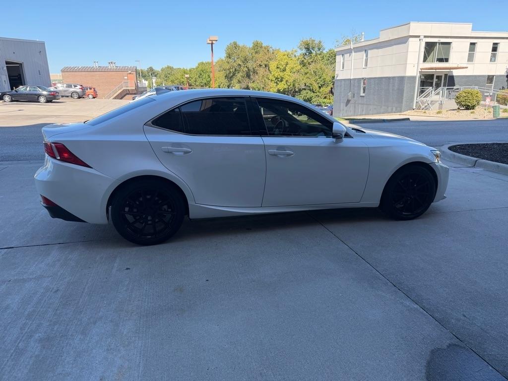 Lexus IS 250 RWD 2014