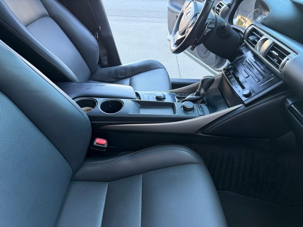 Lexus IS 250 RWD 2014