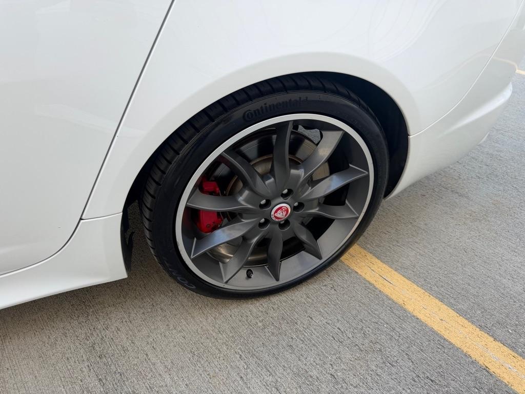 Jaguar XF-Series XFR 2012