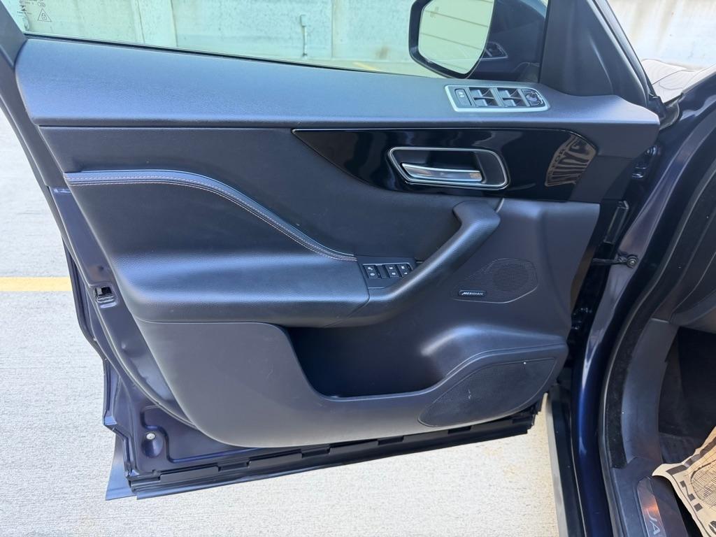 Jaguar F-Pace 25t Prestige 2018