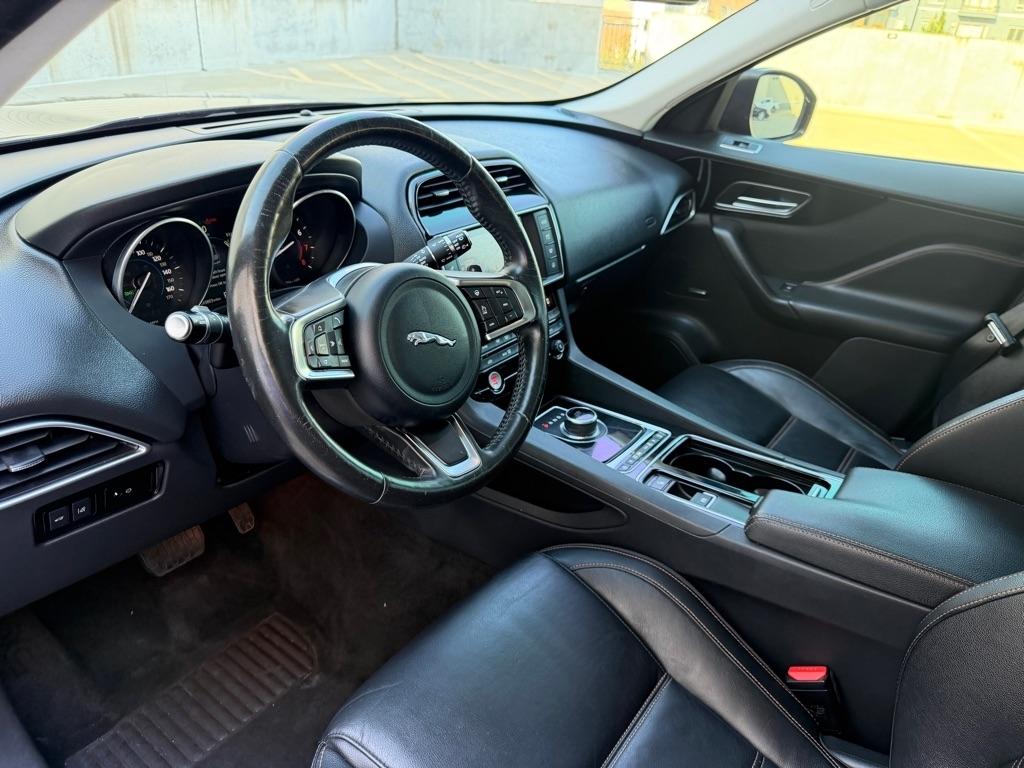 Jaguar F-Pace 25t Prestige 2018