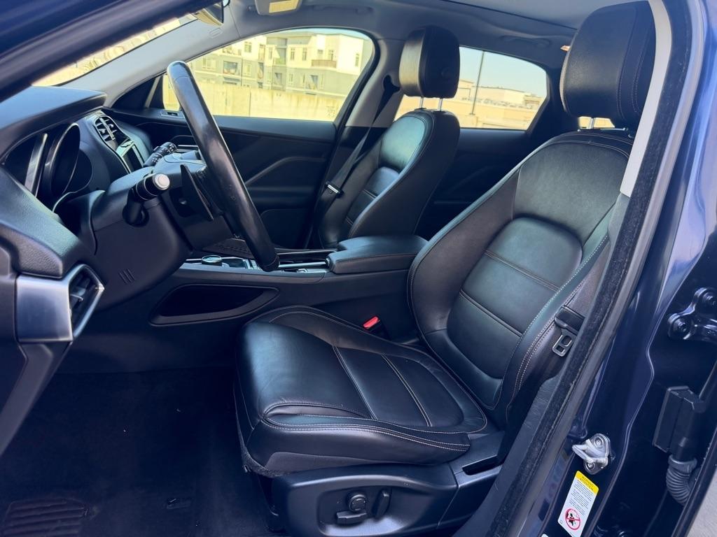 Jaguar F-Pace 25t Prestige 2018