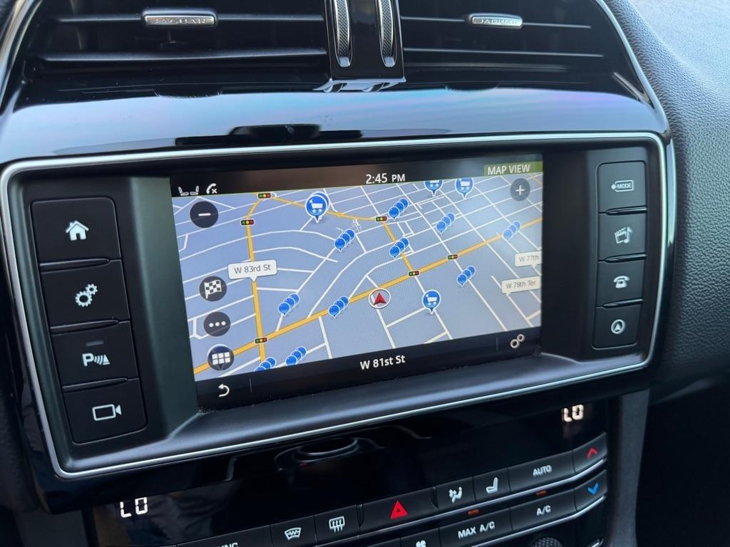 Jaguar F-Pace 25t Prestige 2018