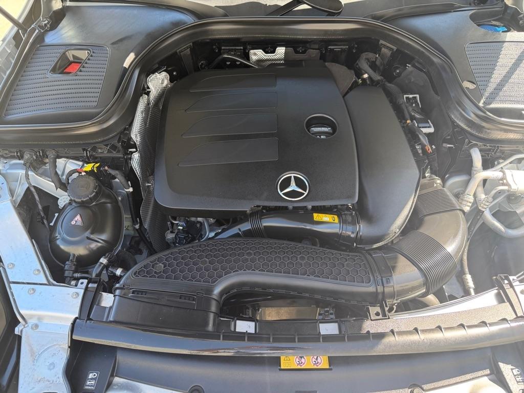 Mercedes-Benz GLC-Class GLC300 4MATIC 2021