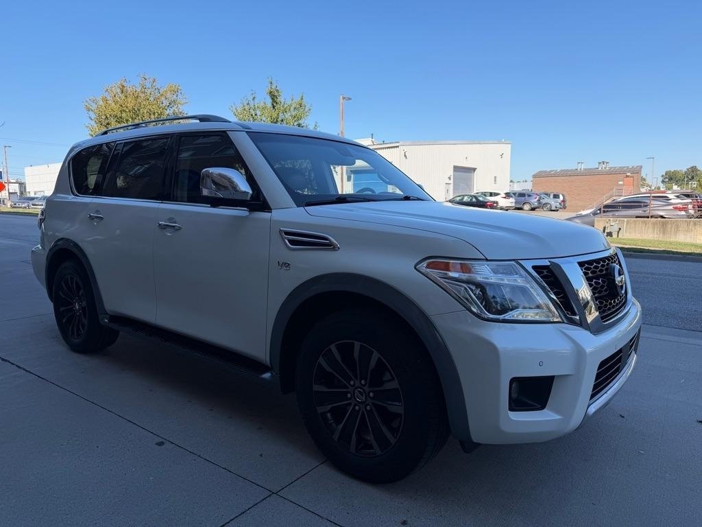 Nissan Armada Platinum AWD 2017