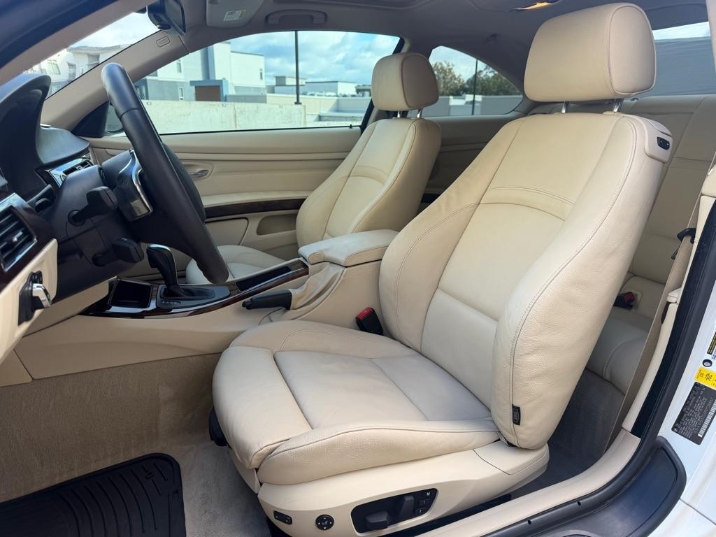 BMW 3-Series 328i Coupe 2009