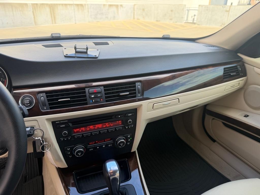 BMW 3-Series 328i Coupe 2009