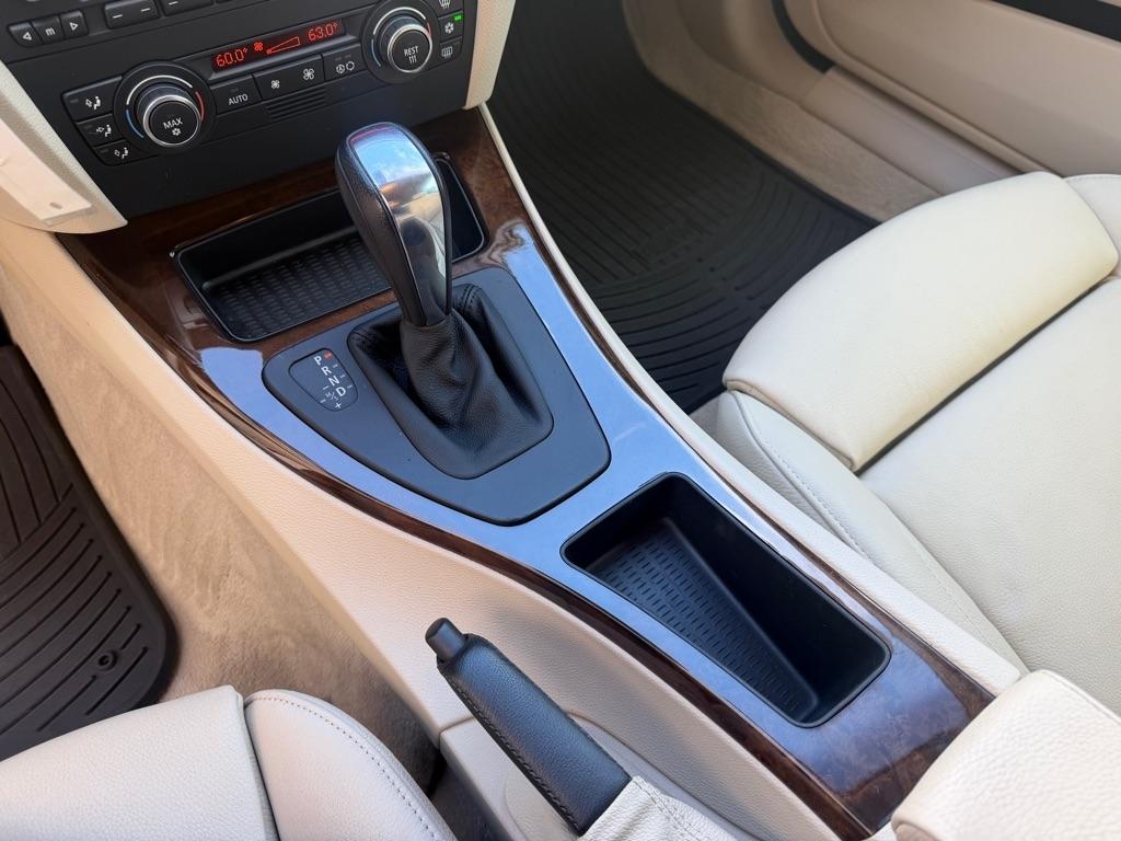 BMW 3-Series 328i Coupe 2009