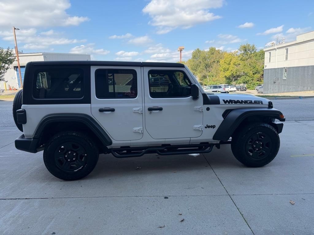 Jeep Wrangler Sport 2025