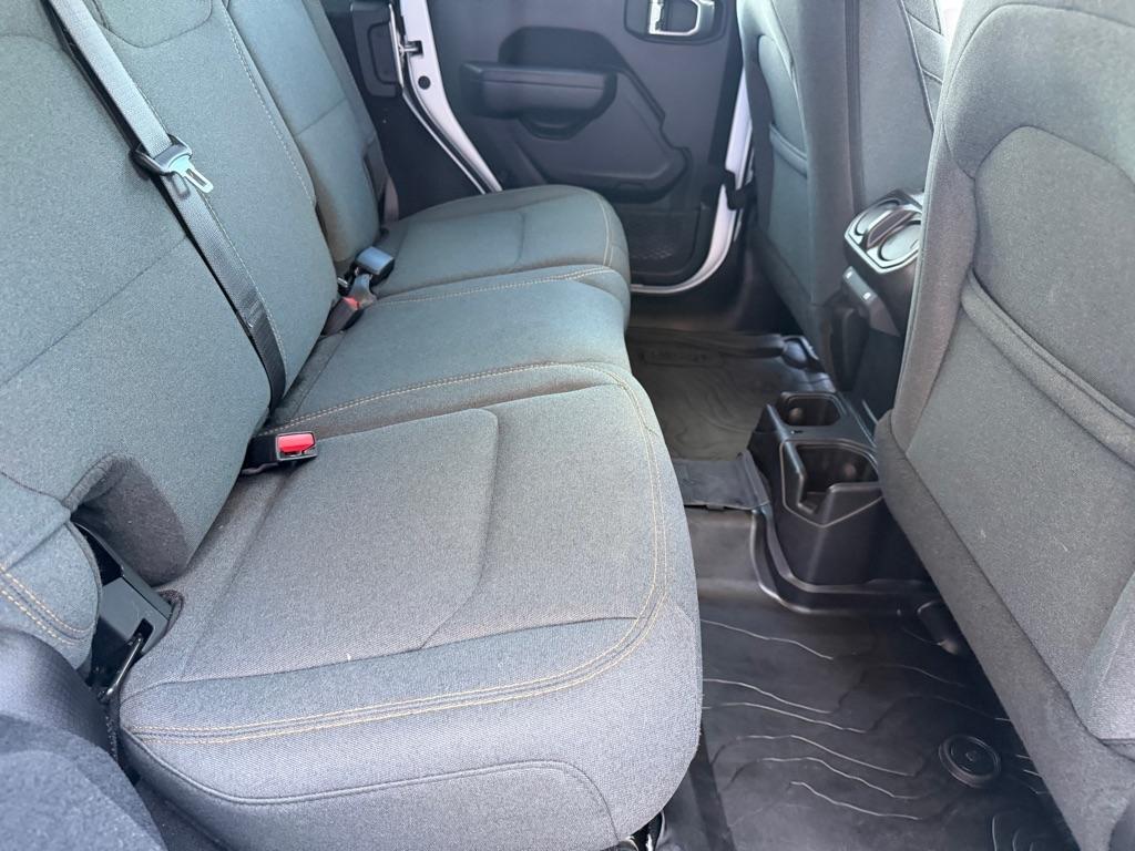 Jeep Wrangler Sport 2025
