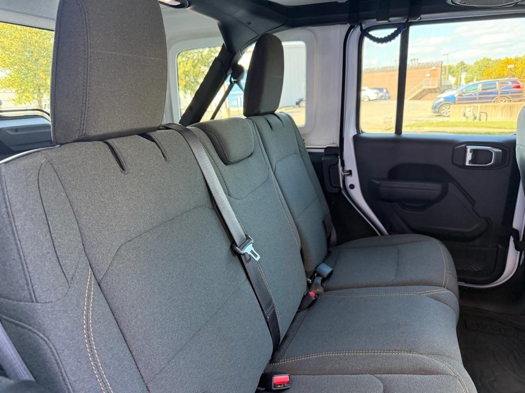 Jeep Wrangler Sport 2025