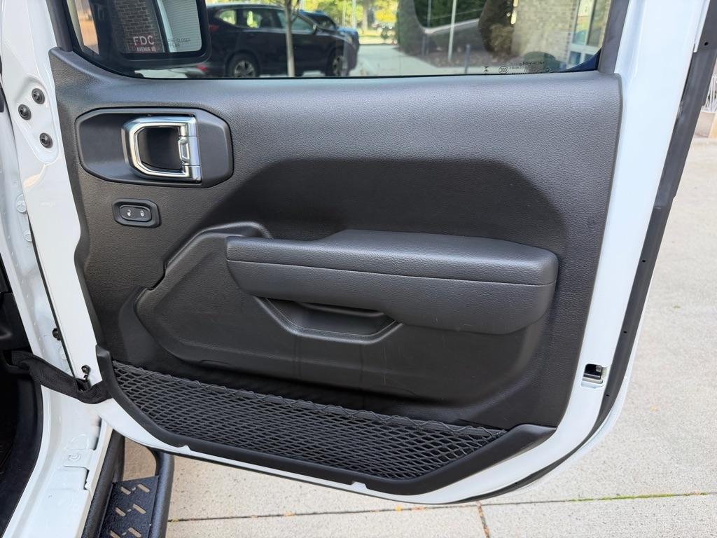 Jeep Wrangler Sport 2025