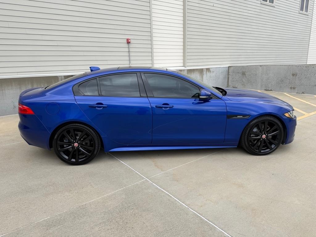 Jaguar XE 35t R-Sport 2017