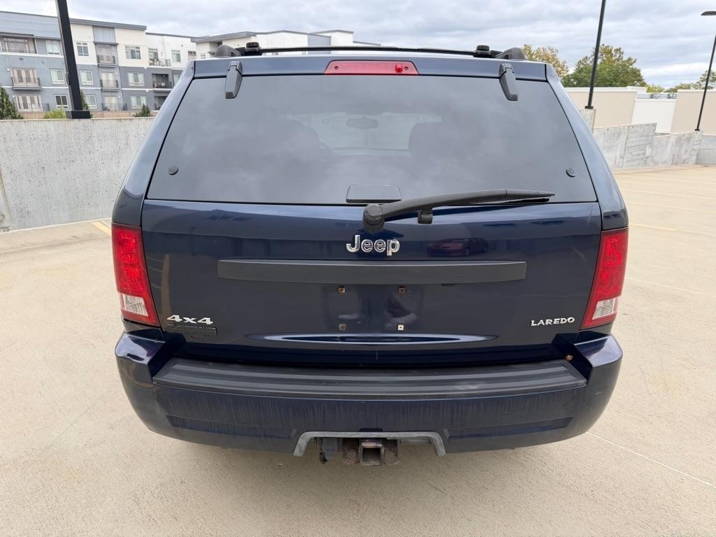 Jeep Grand Cherokee Laredo 4WD 2005