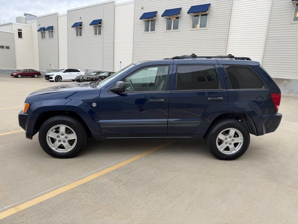 Jeep Grand Cherokee Laredo 4WD 2005