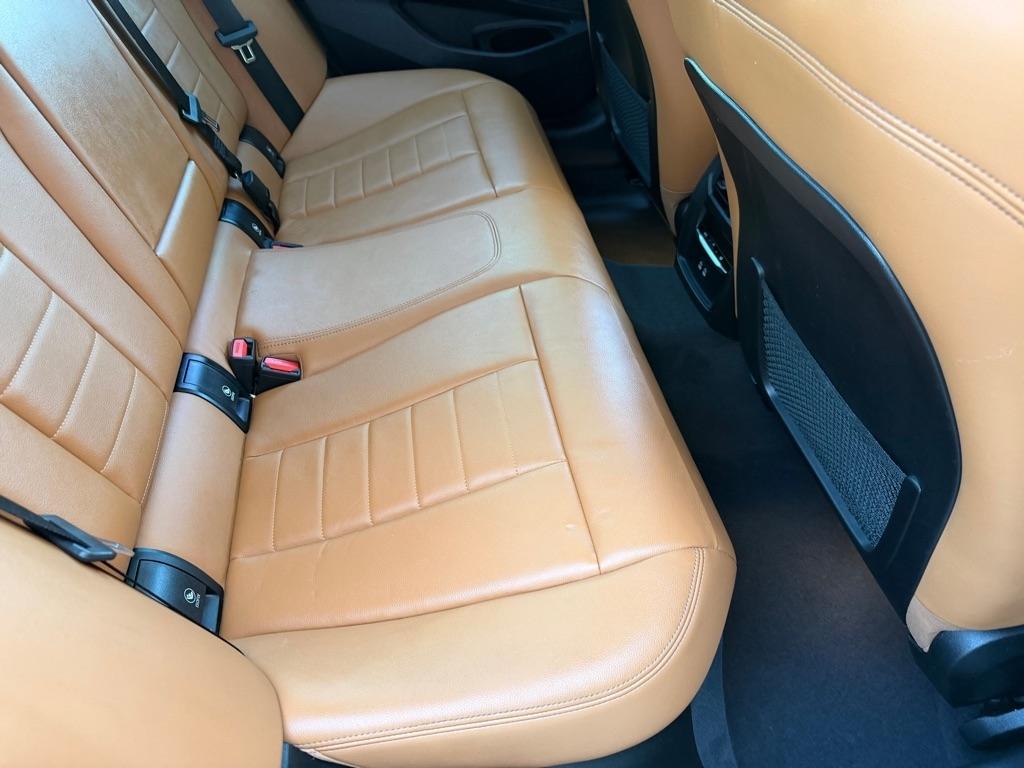 BMW 3-Series 330i xDrive 2021
