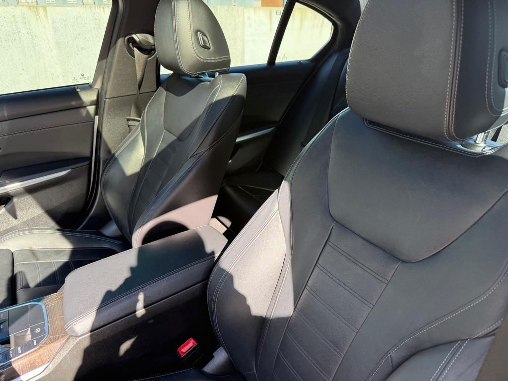 BMW 3-Series 330i xDrive 2019