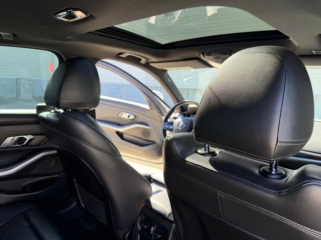 BMW 3-Series 330i xDrive 2019