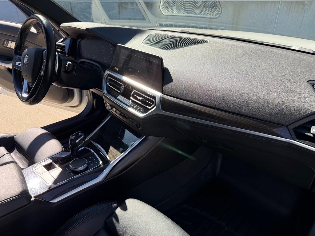 BMW 3-Series 330i xDrive 2019