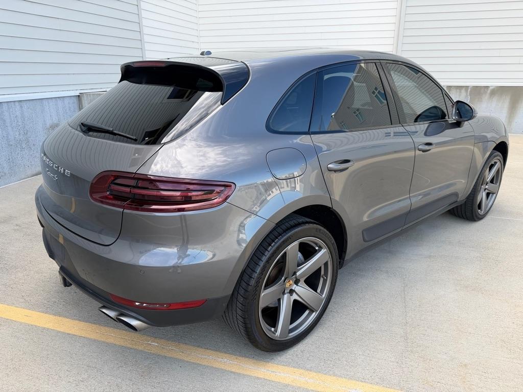 Porsche Macan S 2016