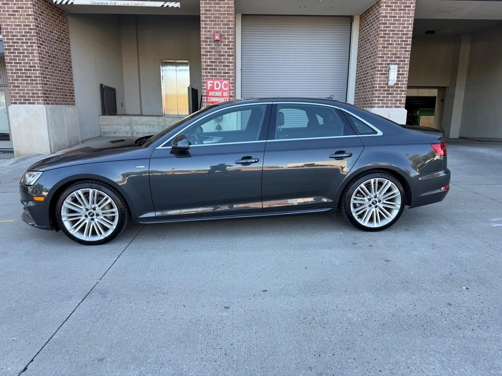 Audi A4 2.0T Premium Plus quattro Sedan 2017