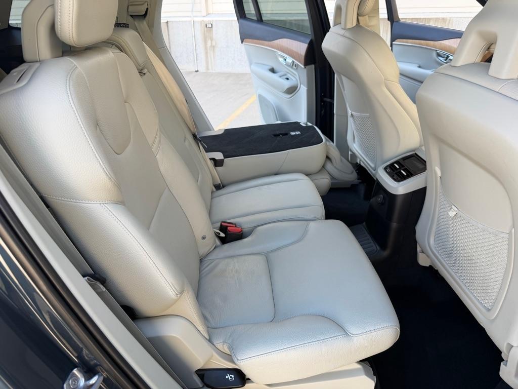 Volvo XC90 T8 R-Design Hybrid 2021