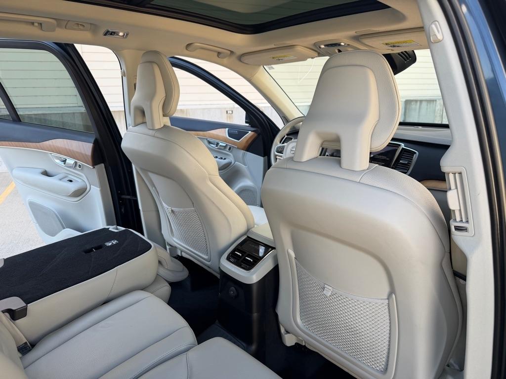 Volvo XC90 T8 R-Design Hybrid 2021
