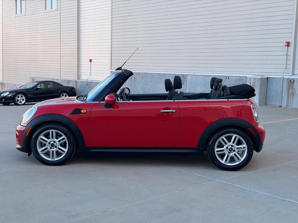 MINI Cooper Convertible 2012