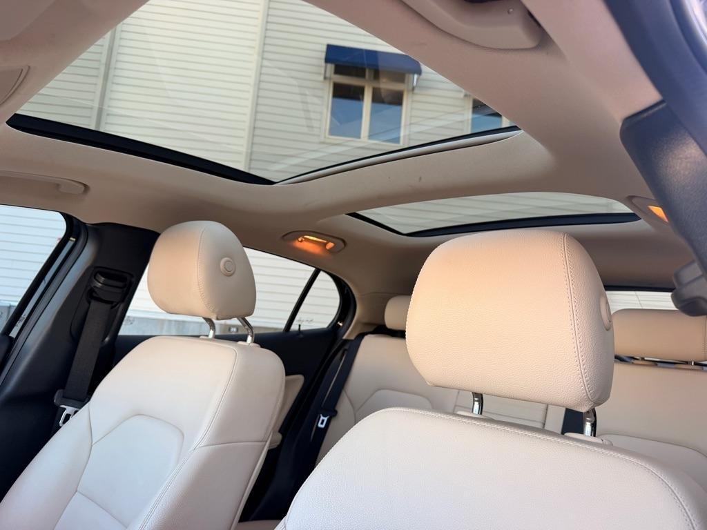 Mercedes-Benz GLA-Class GLA250 4MATIC 2018