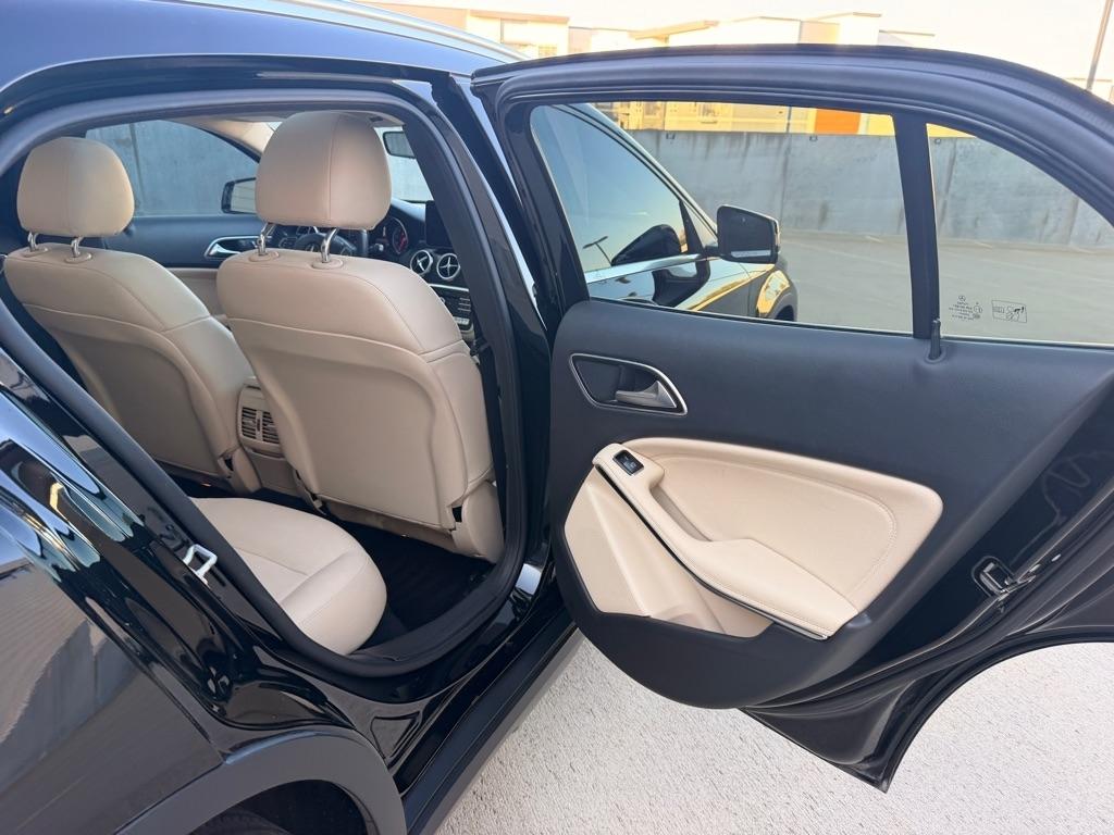 Mercedes-Benz GLA-Class GLA250 4MATIC 2018
