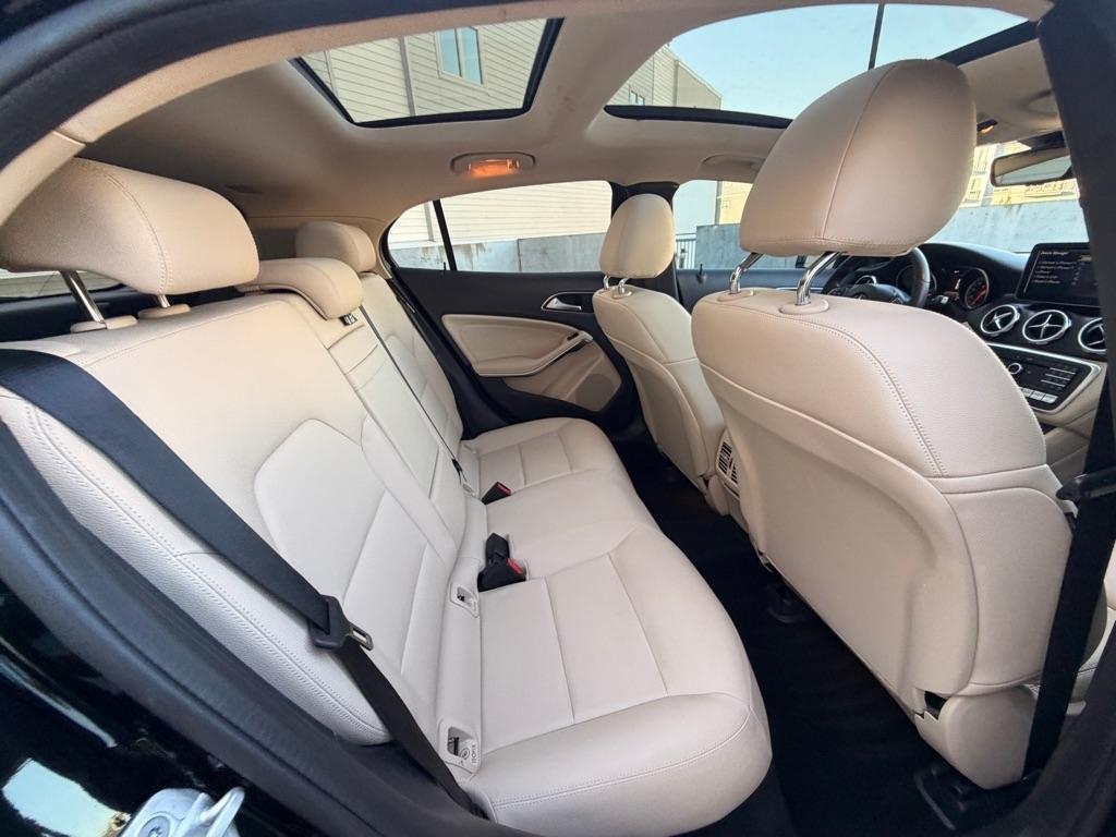 Mercedes-Benz GLA-Class GLA250 4MATIC 2018