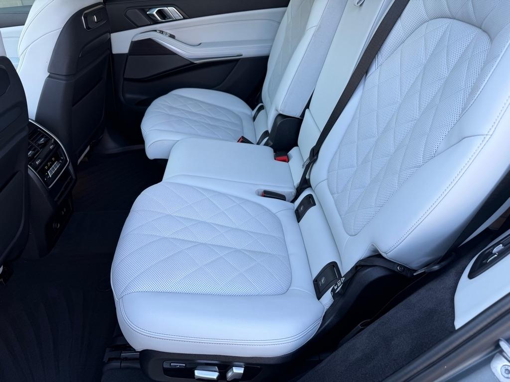 BMW X7 xDrive40i 2024