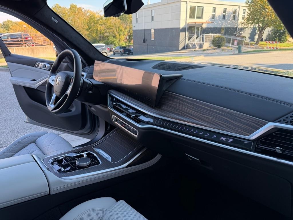 BMW X7 xDrive40i 2024