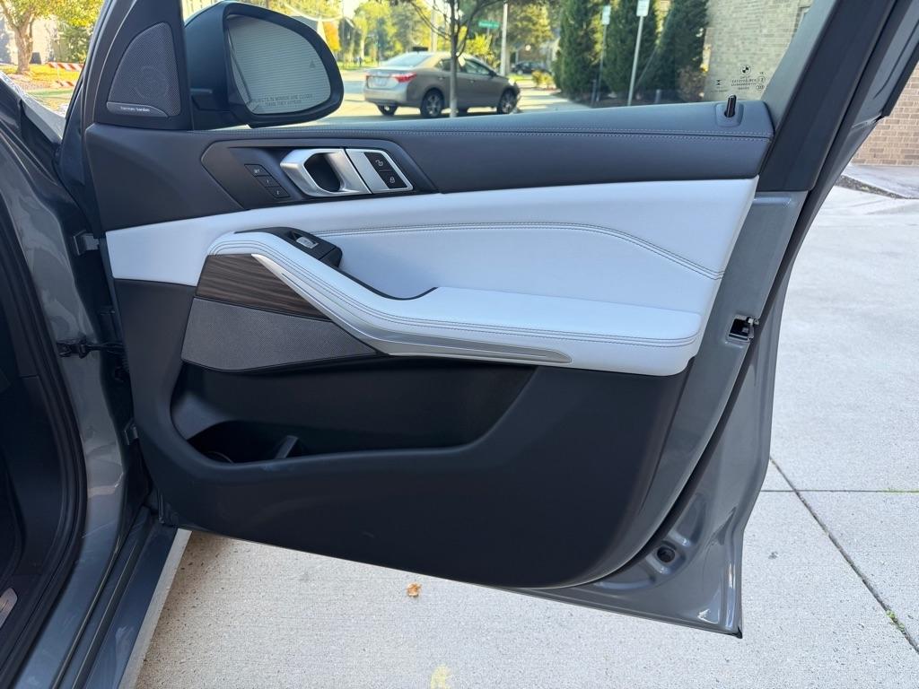 BMW X7 xDrive40i 2024
