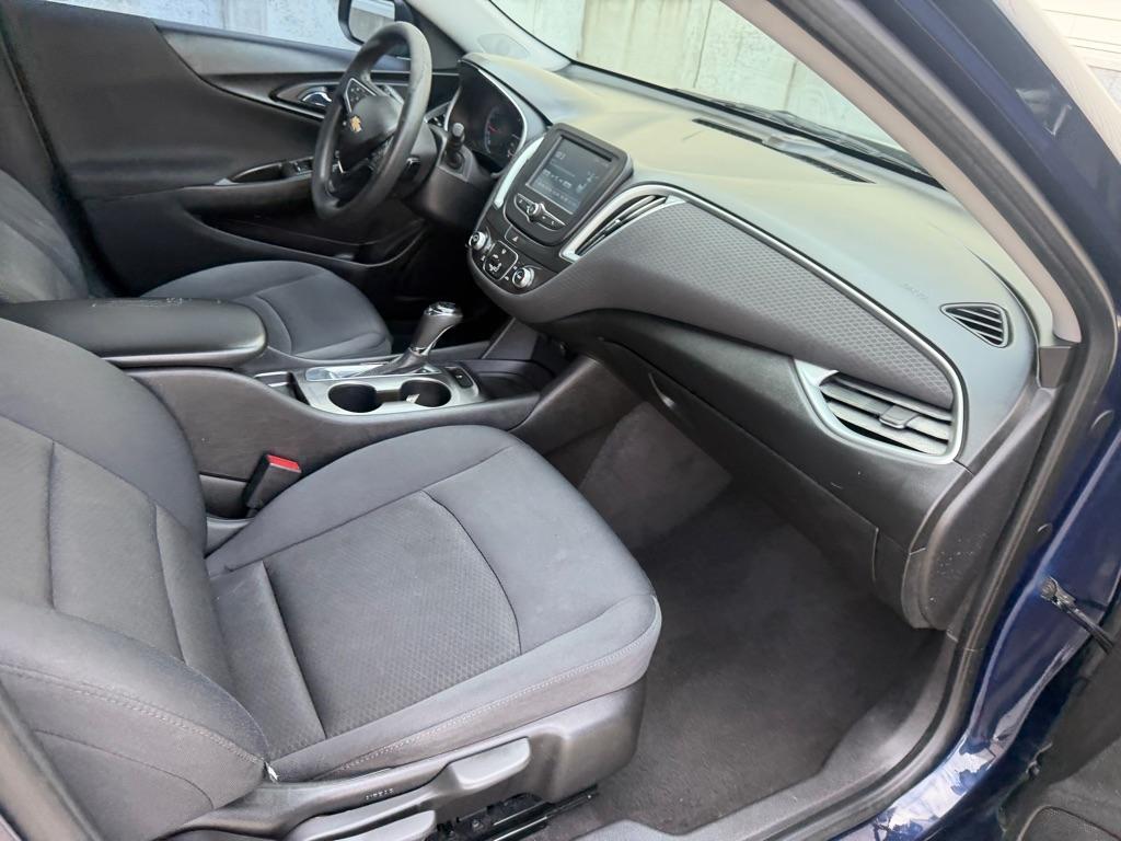 Chevrolet Malibu 1FL 2017