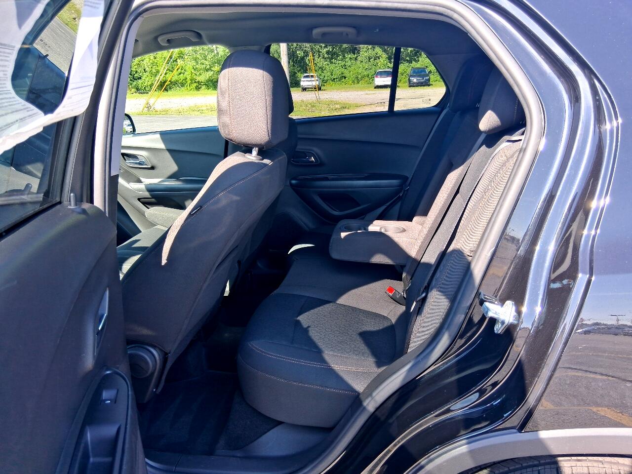 Chevrolet Trax AWD 4dr LS 2022 Chevrolet Trax AWD 4dr LS 2022