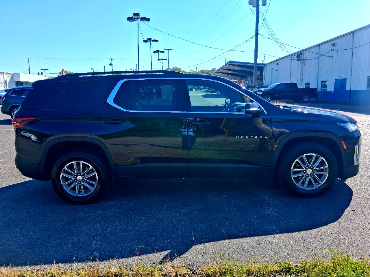 Chevrolet Traverse AWD 4dr LT Leather 2022 Chevrolet Traverse AWD 4dr LT Leather 2022