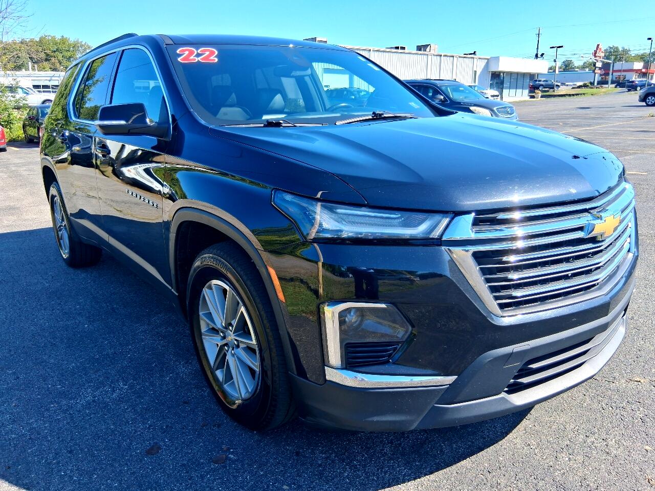 Chevrolet Traverse AWD 4dr LT Leather 2022 Chevrolet Traverse AWD 4dr LT Leather 2022