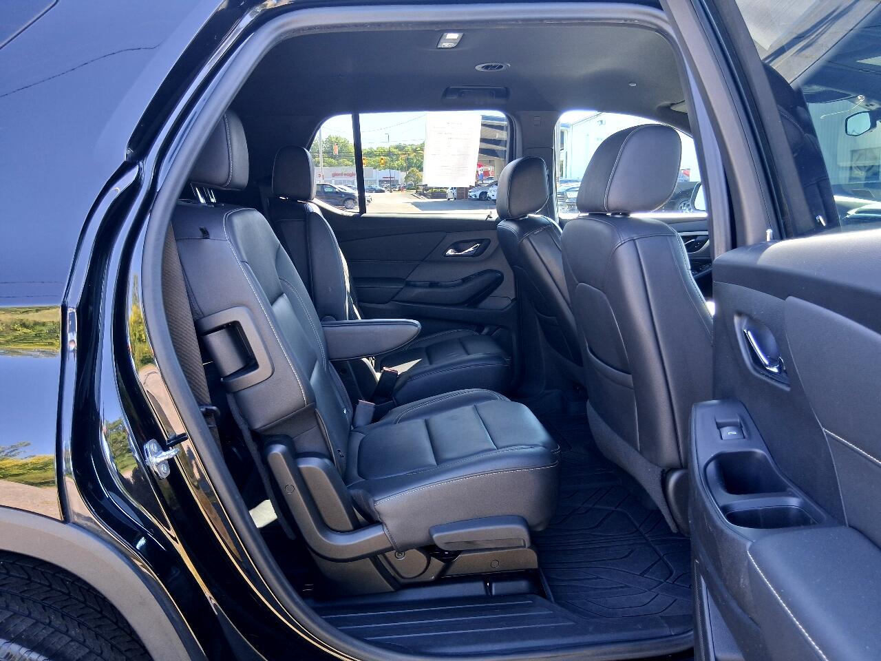 Chevrolet Traverse AWD 4dr LT Leather 2022 Chevrolet Traverse AWD 4dr LT Leather 2022