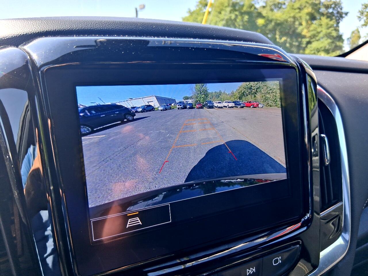 Chevrolet Traverse AWD 4dr LT Leather 2022 Chevrolet Traverse AWD 4dr LT Leather 2022