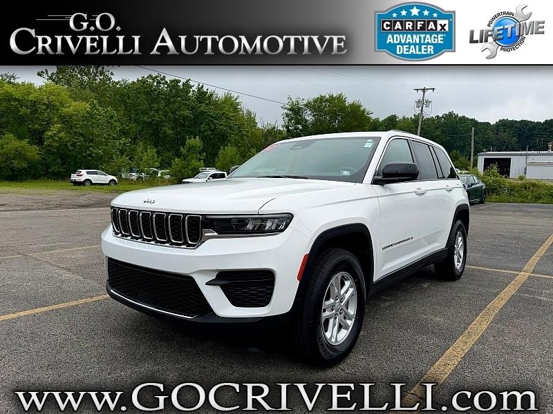 Jeep Grand Cherokee Laredo 4x4 2023
