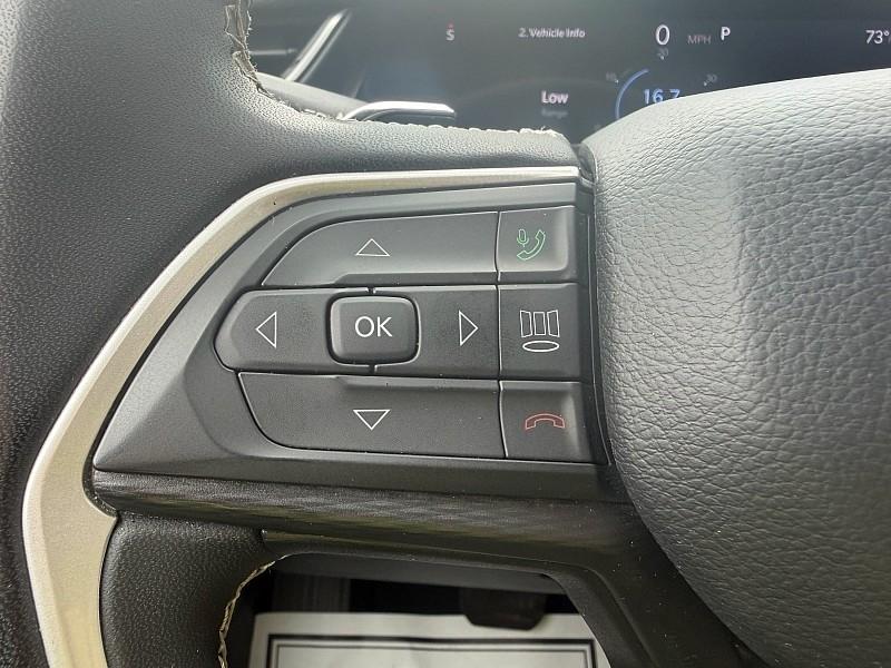 Jeep Grand Cherokee Laredo 4x4 2023