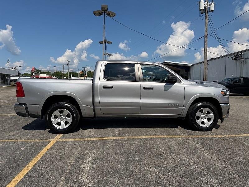 RAM 1500 Big Horn 4x4 Crew Cab 5'7" Box 2025