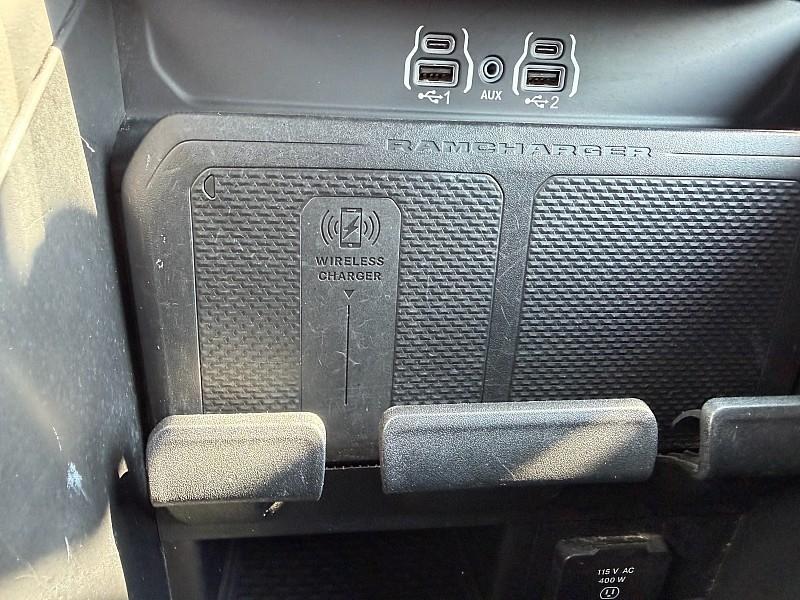 RAM 1500 Big Horn 4x4 Crew Cab 5'7" Box 2025