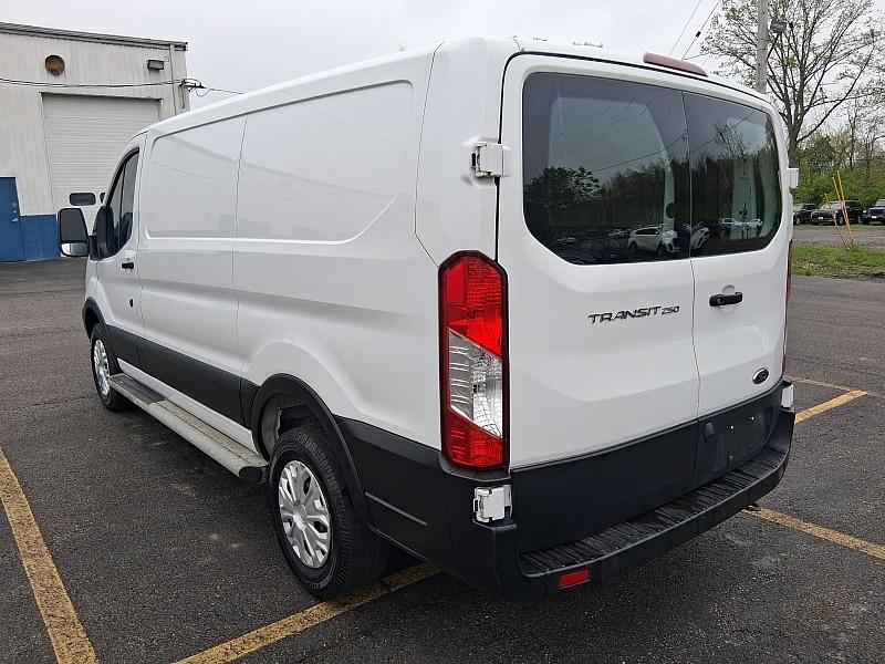 Ford Transit Van T-250 130" Low Rf 9000 GVWR Sliding RH Dr 2019