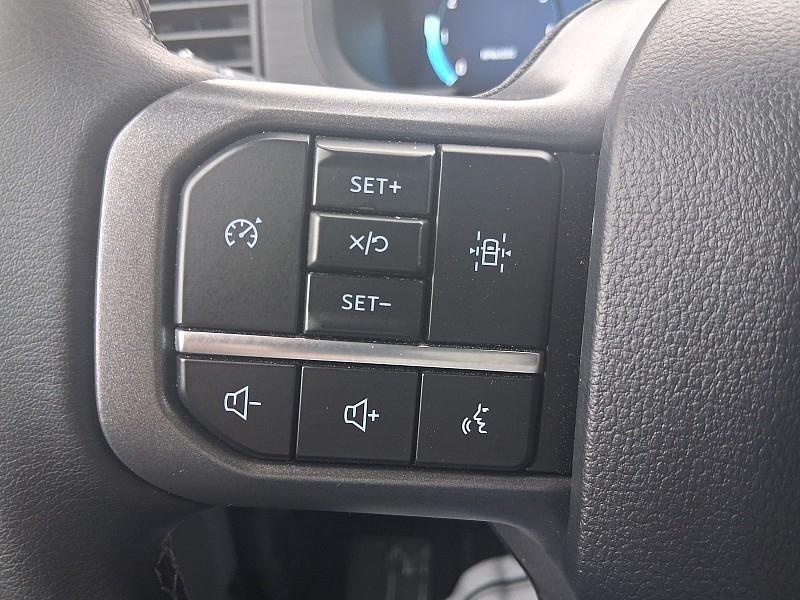 Ford F-150 XLT 4WD SuperCrew 5.5' Box 2025